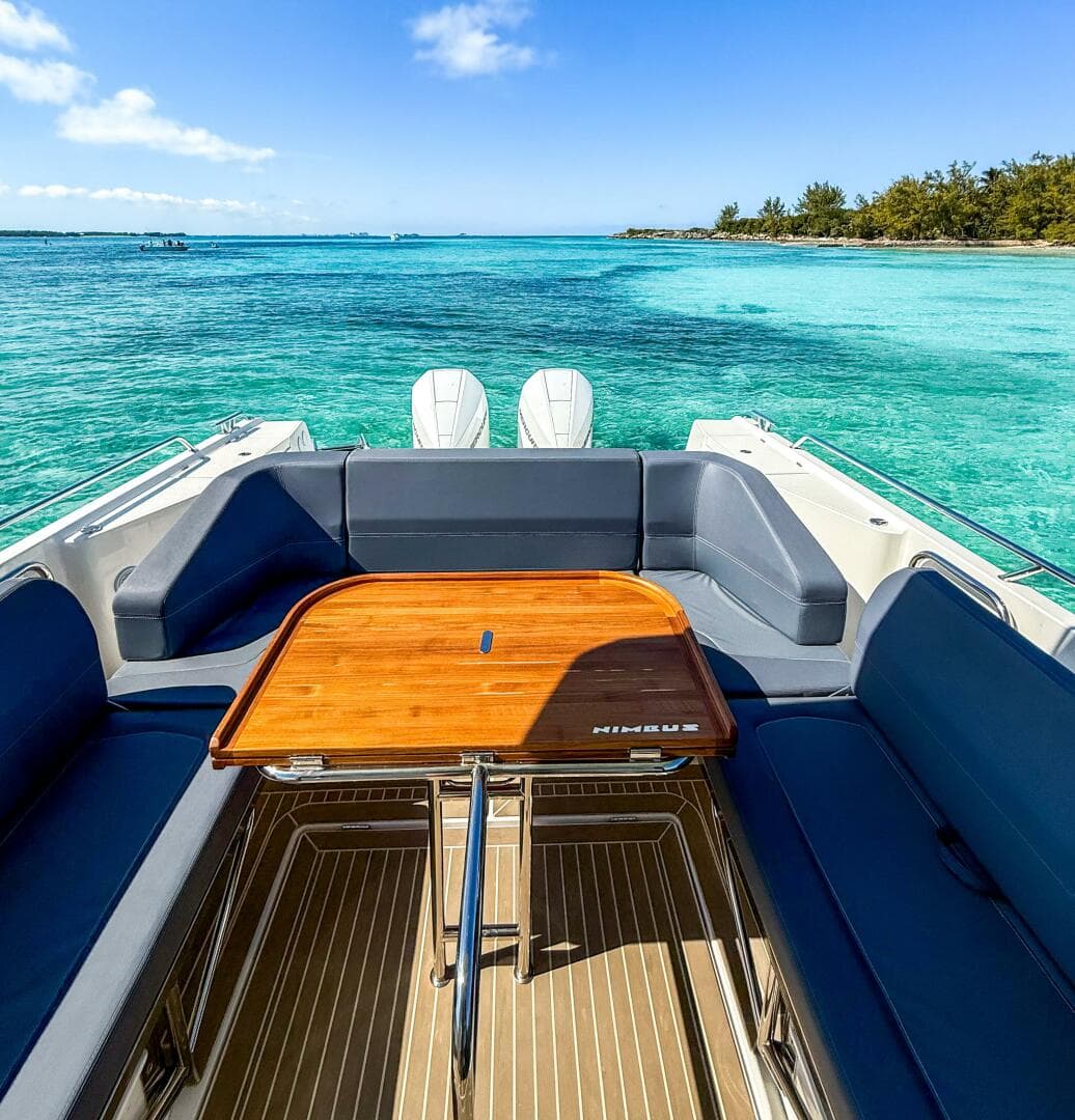 2022 Nimbus T11 — photo 10