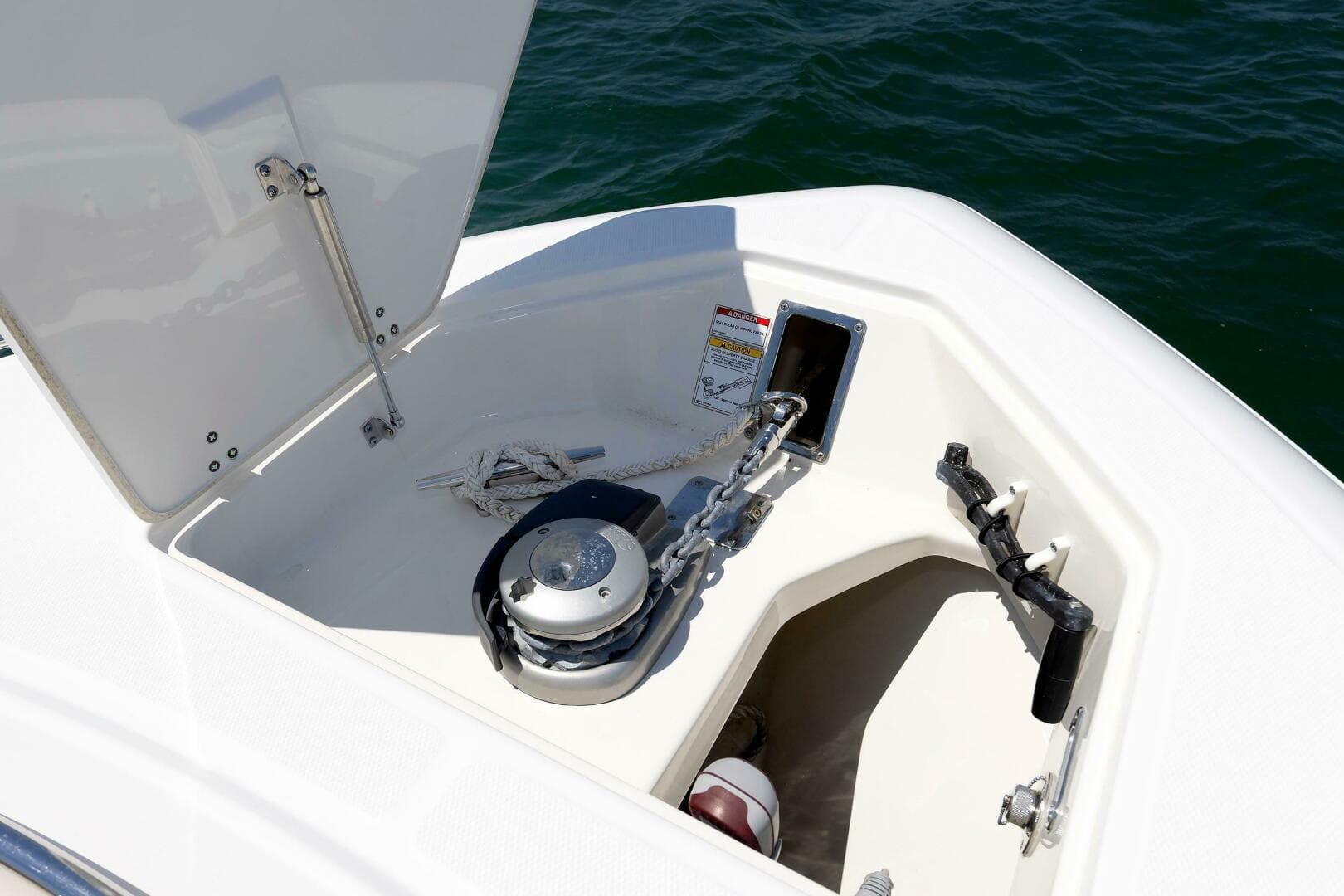 2016 Boston Whaler 330 Outrage — photo 8