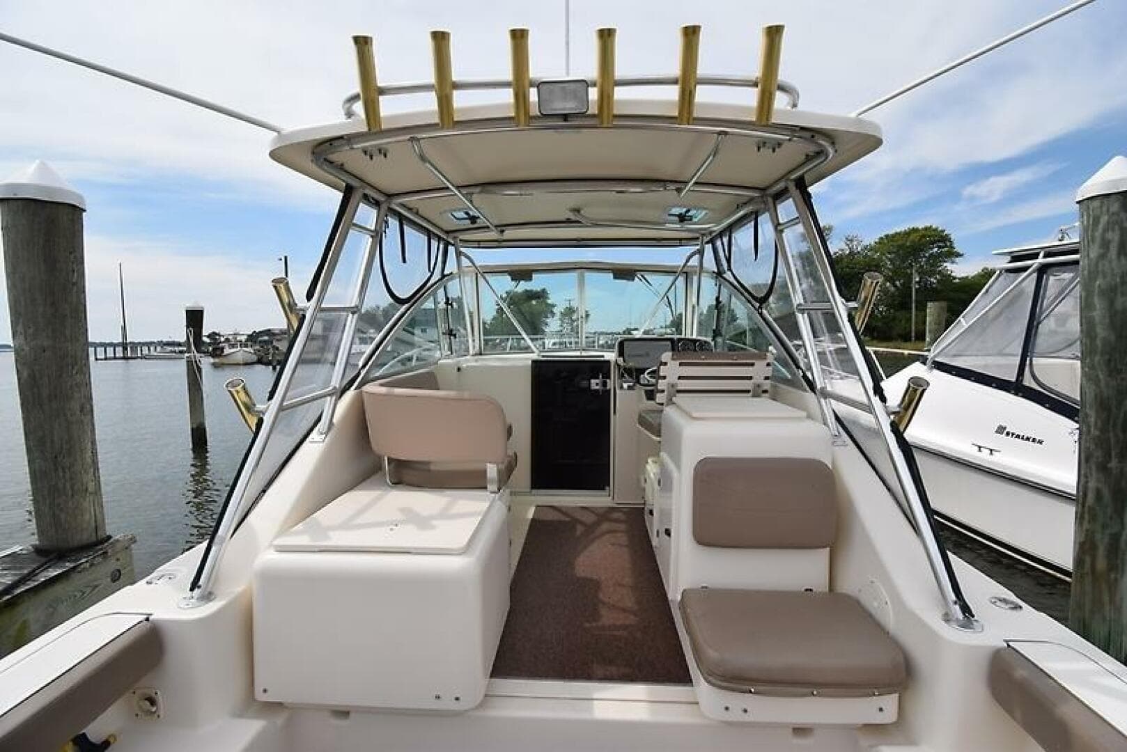 2003 Pursuit 3000 Express — photo 9