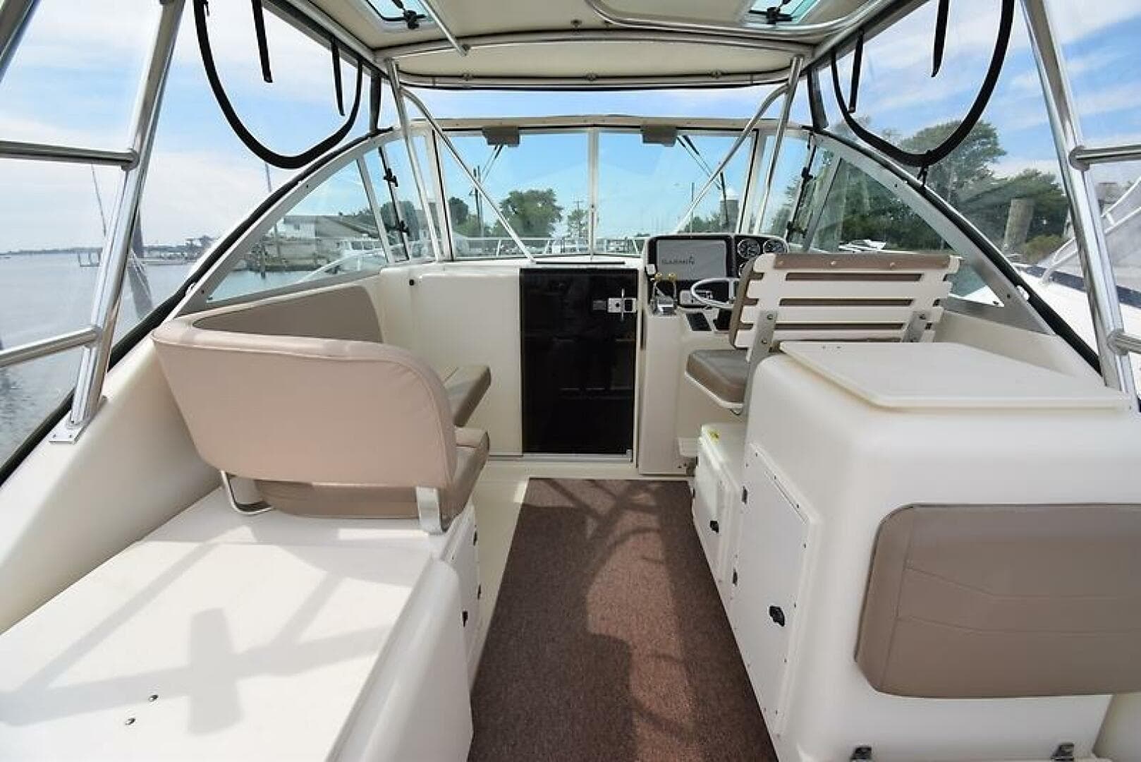 2003 Pursuit 3000 Express — photo 14