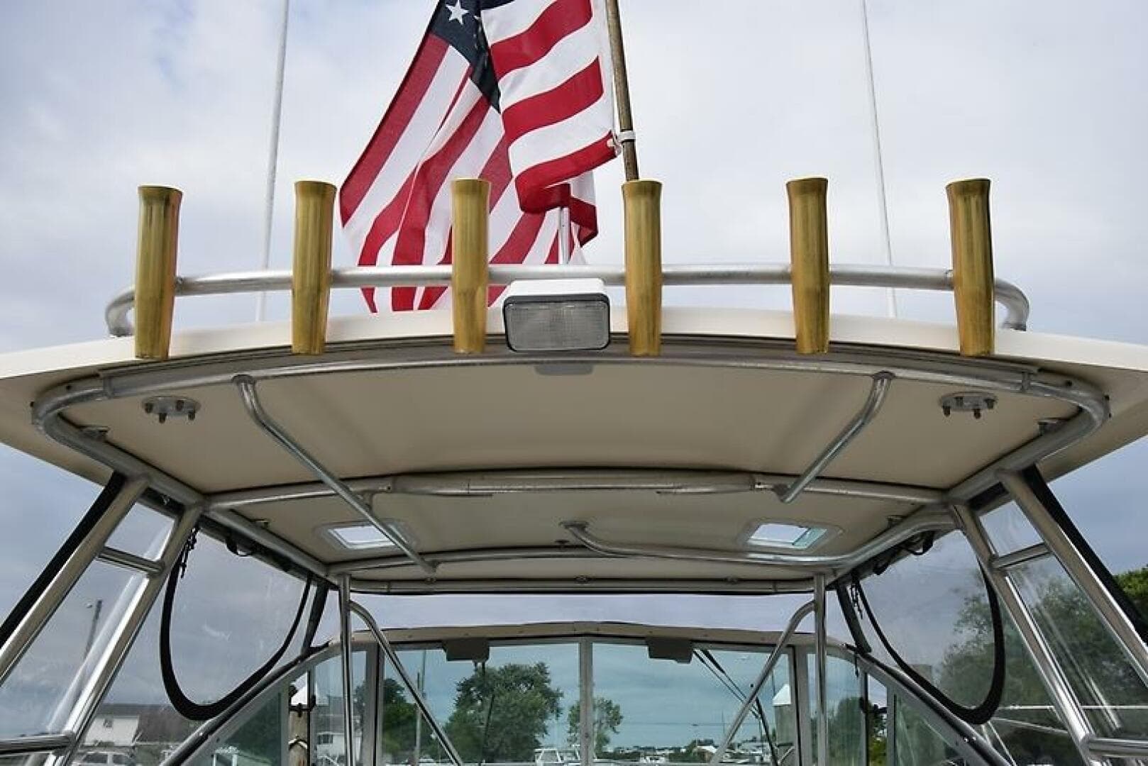 2003 Pursuit 3000 Express — photo 10