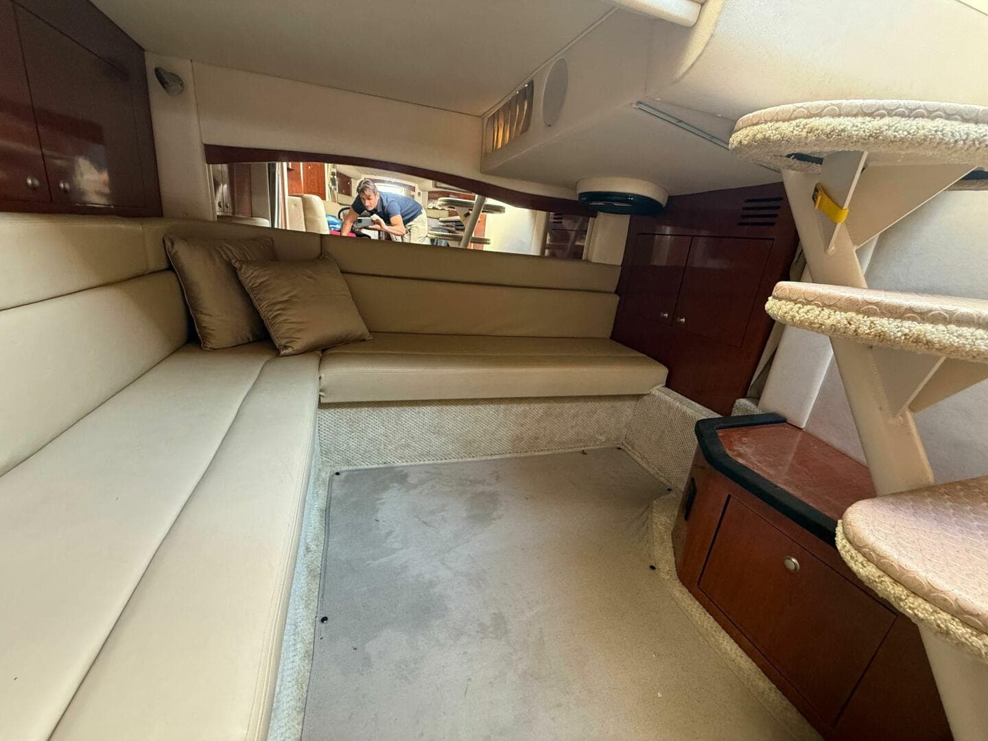 2007 Sea Ray 340 Sundancer — photo 15