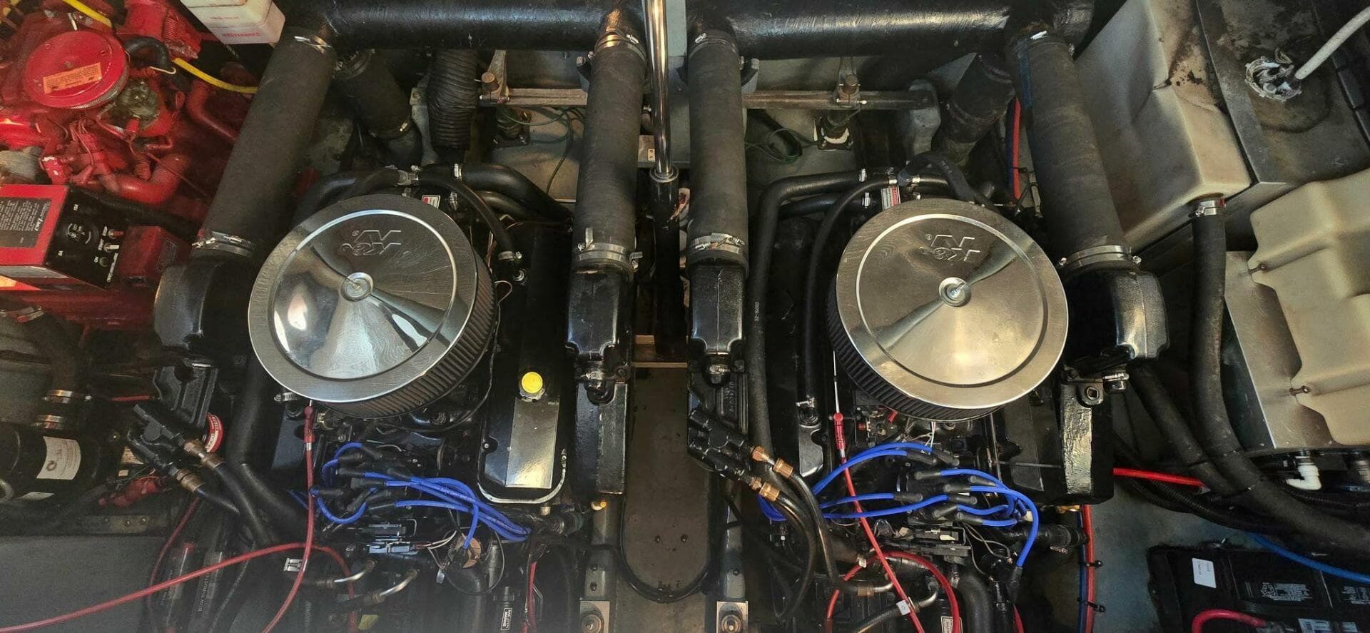 1997 Sea Ray 330 Sundancer — photo 24