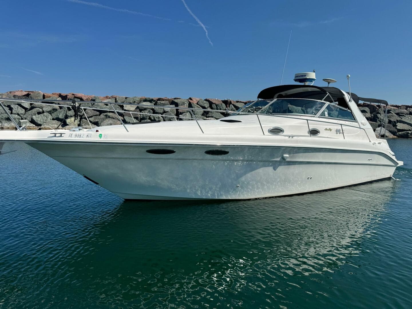 1997 Sea Ray 330 Sundancer — photo 6