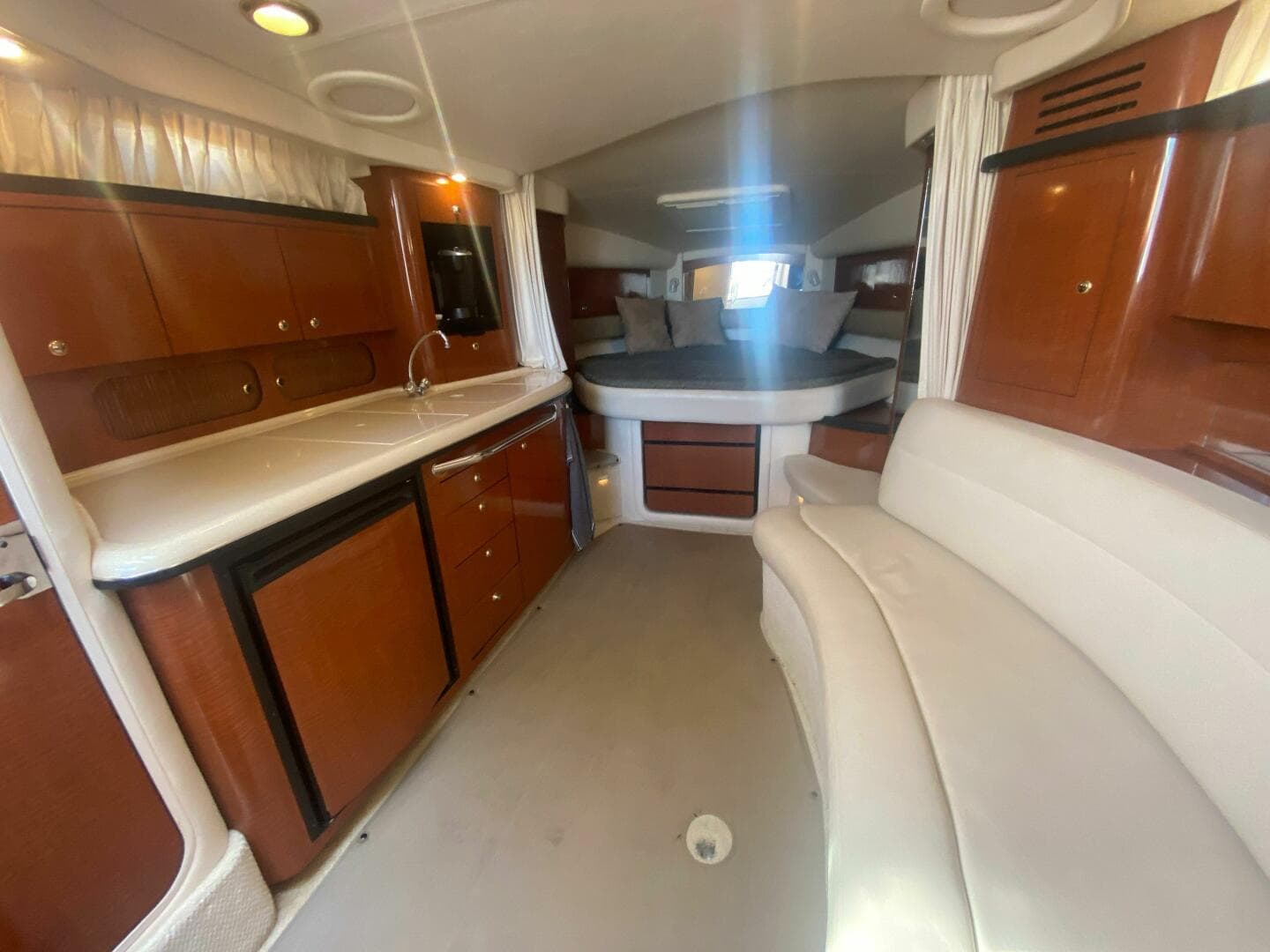 2003 Sea Ray 340 Sundancer — photo 31