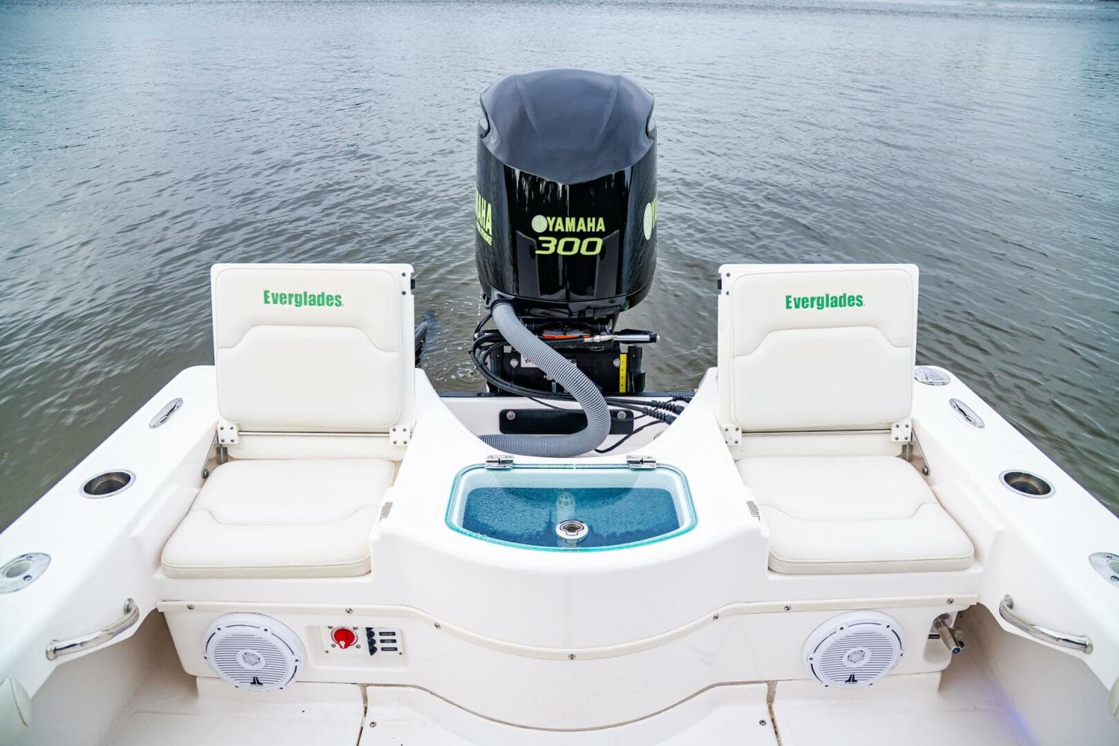 2018 Everglades 243 CC — photo 27