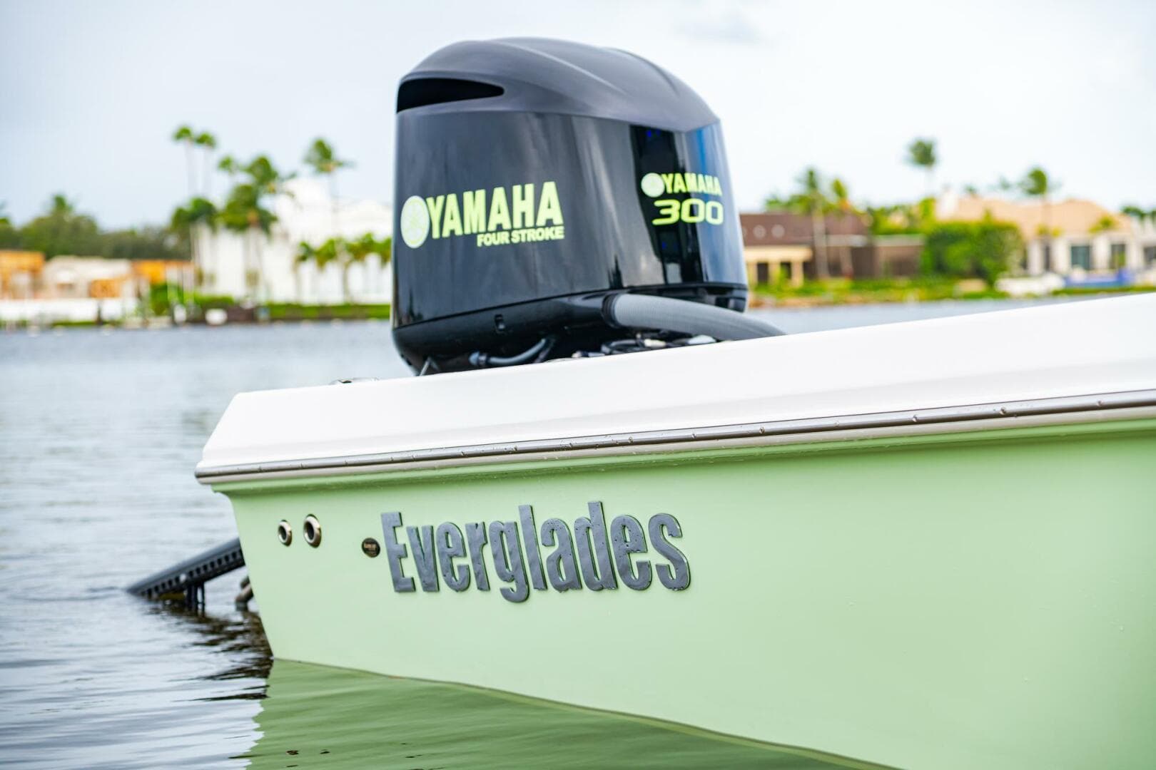 2018 Everglades 243 CC — photo 36