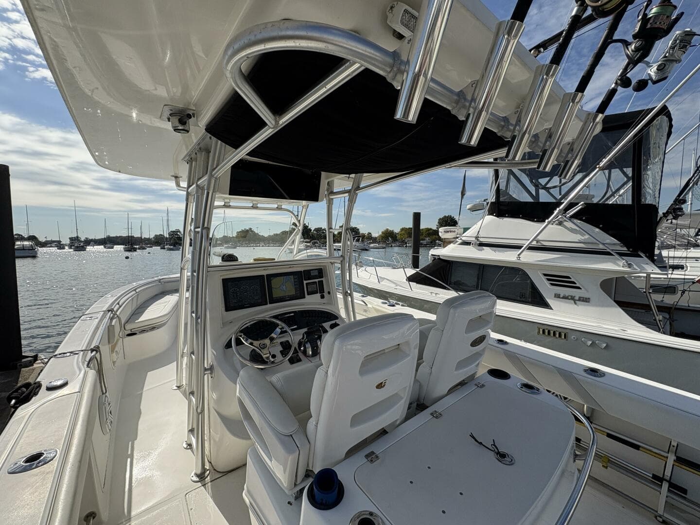 2008 Boston Whaler 320 Outrage — photo 14