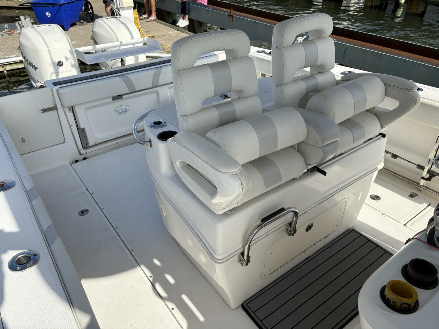 2008 Boston Whaler 320 Outrage — photo 16