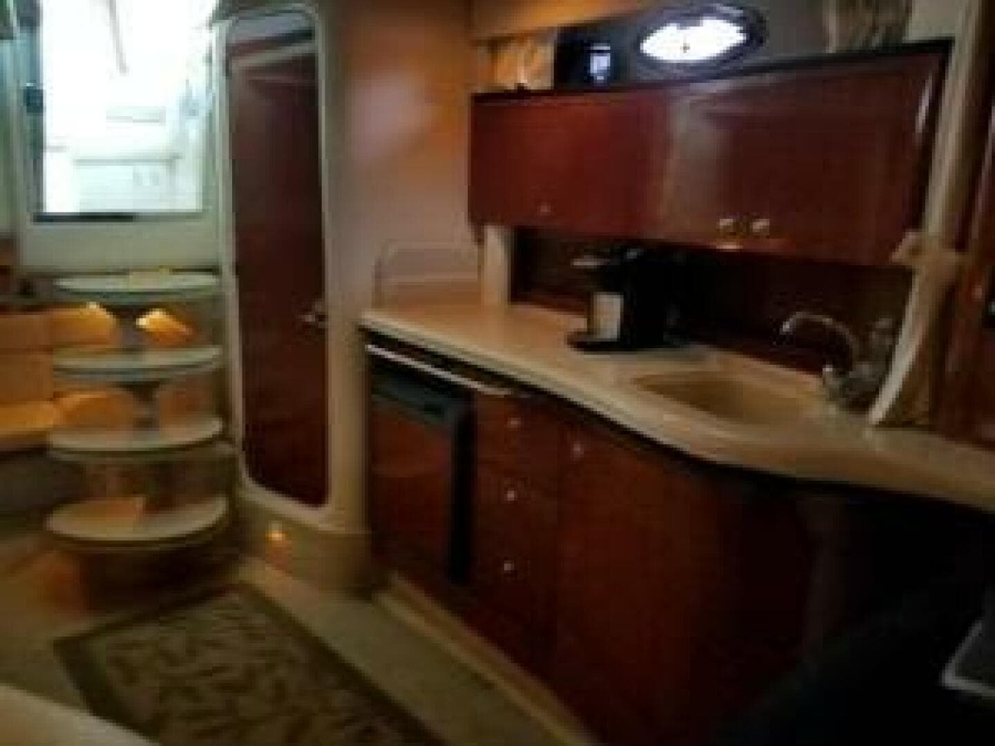 2003 Rinker 342 Fiesta Vee — photo 6