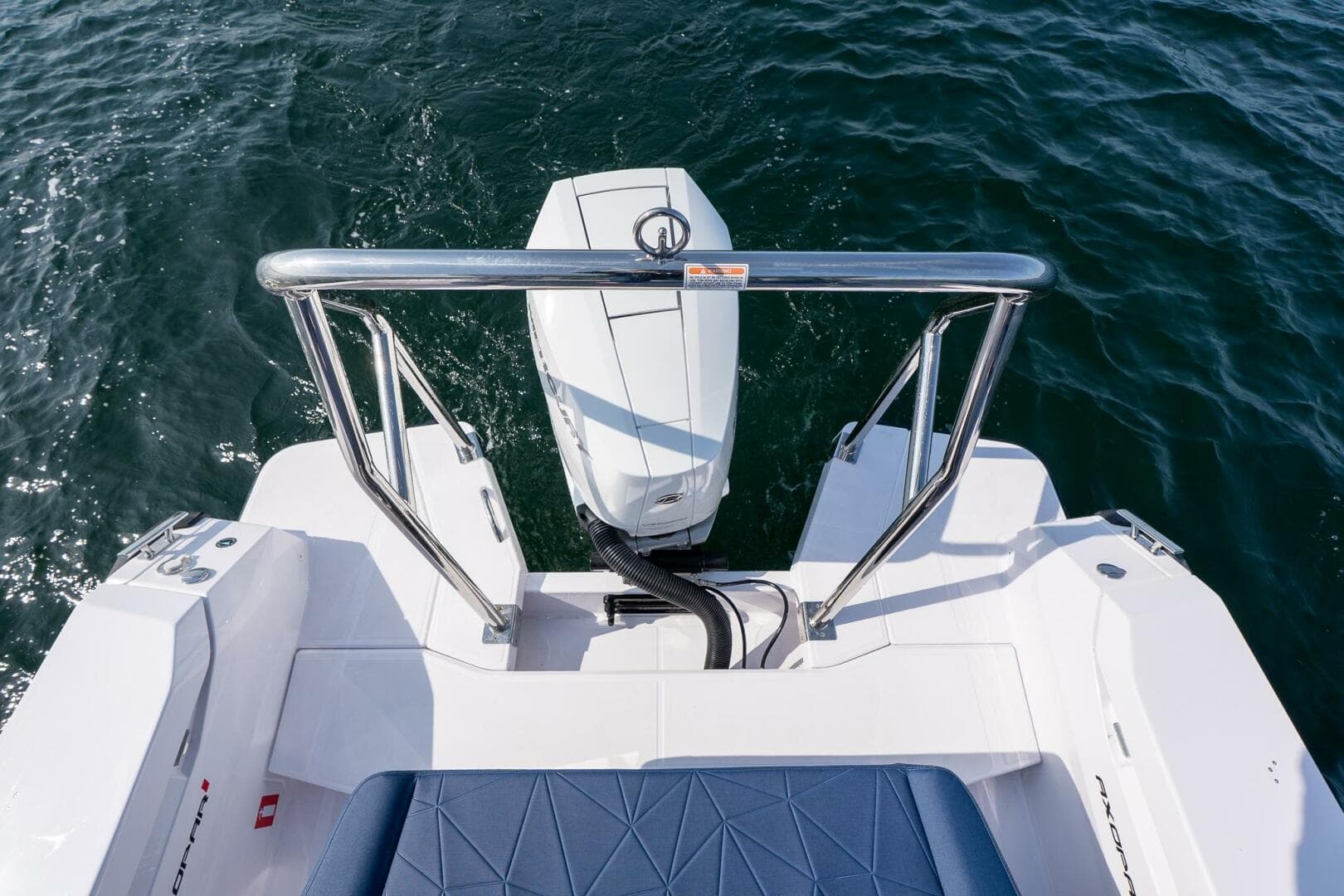 2026 Axopar Cross Cabin — photo 12