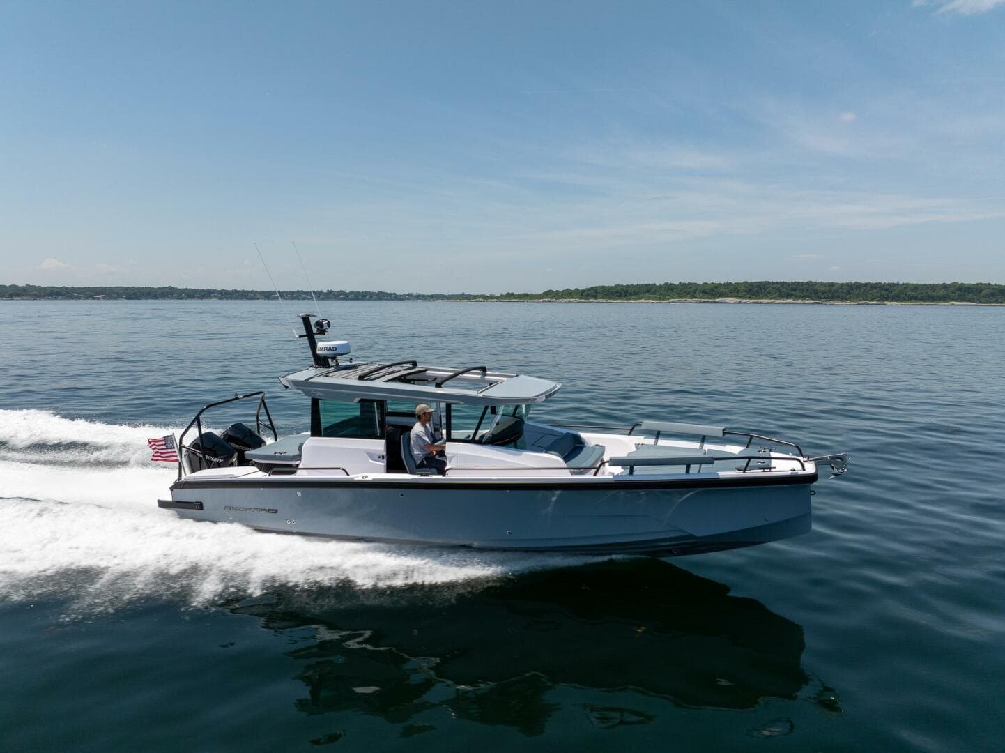 2026 Axopar Cross Cabin — photo 29