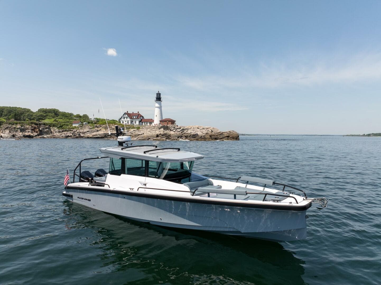 2026 Axopar Cross Cabin — photo 24