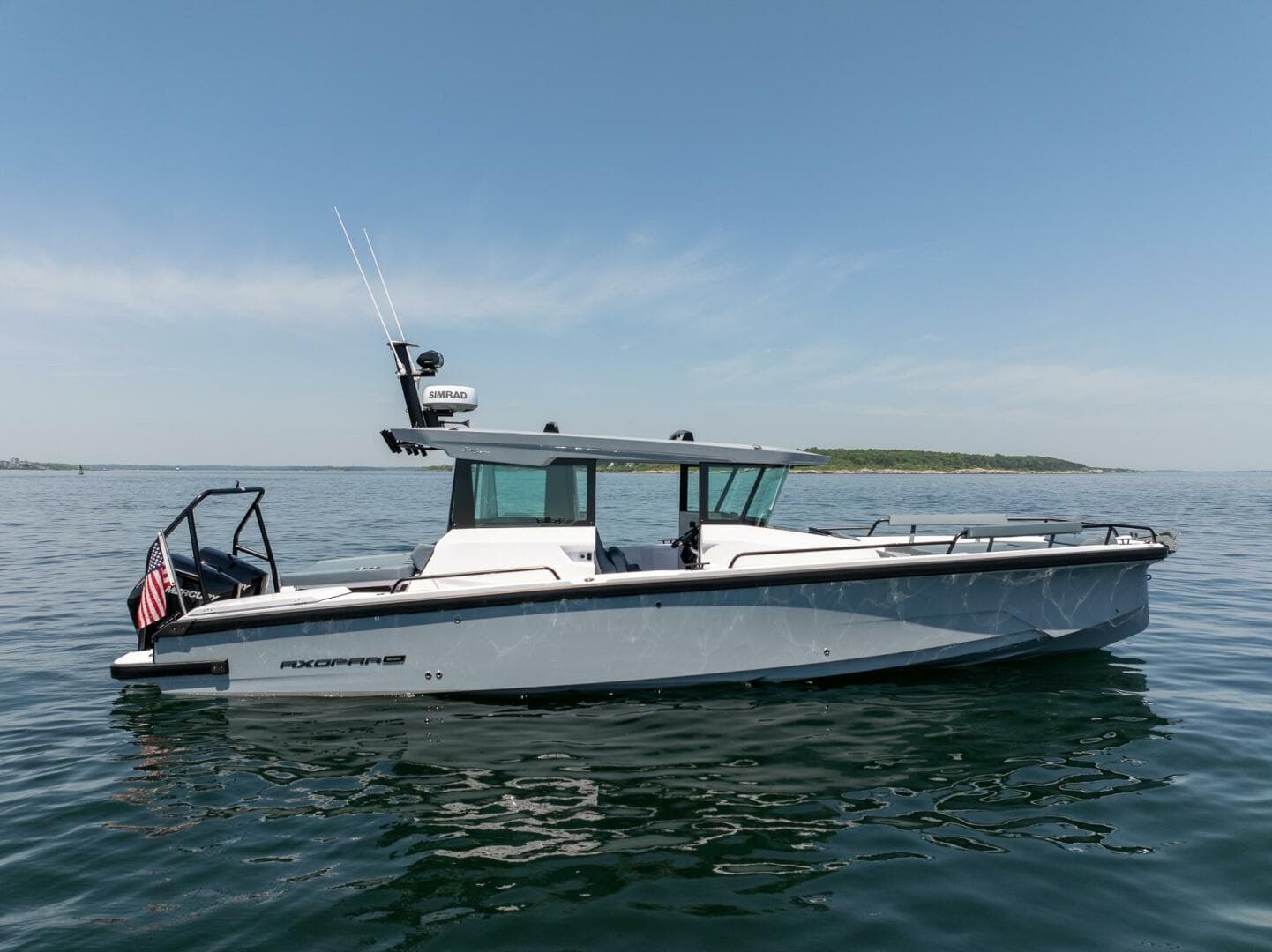 2026 Axopar Cross Cabin — photo 23