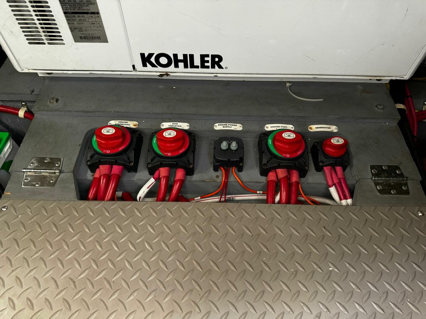 2017 Carver C40 — photo 31