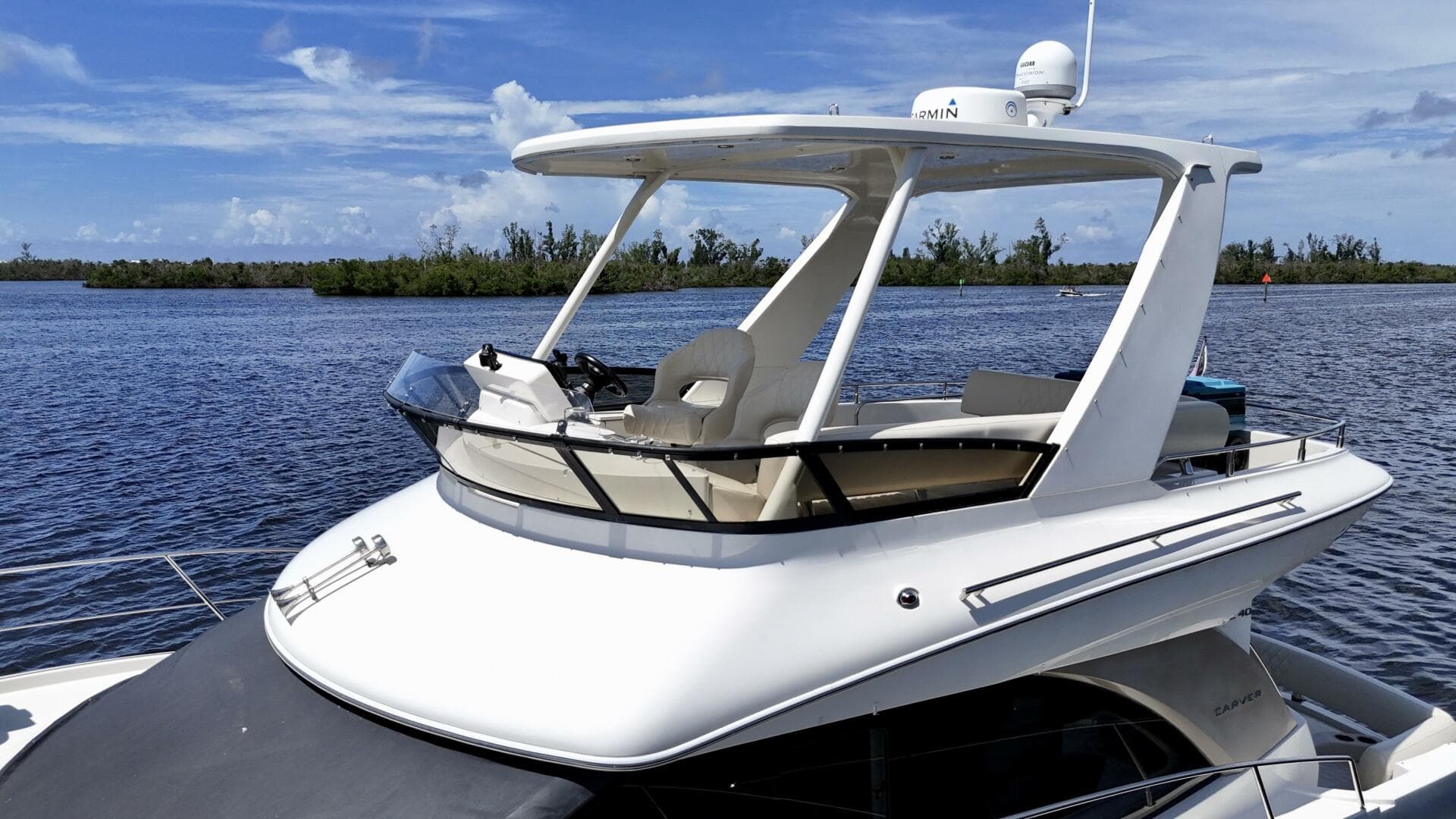 2017 Carver C40 — photo 12
