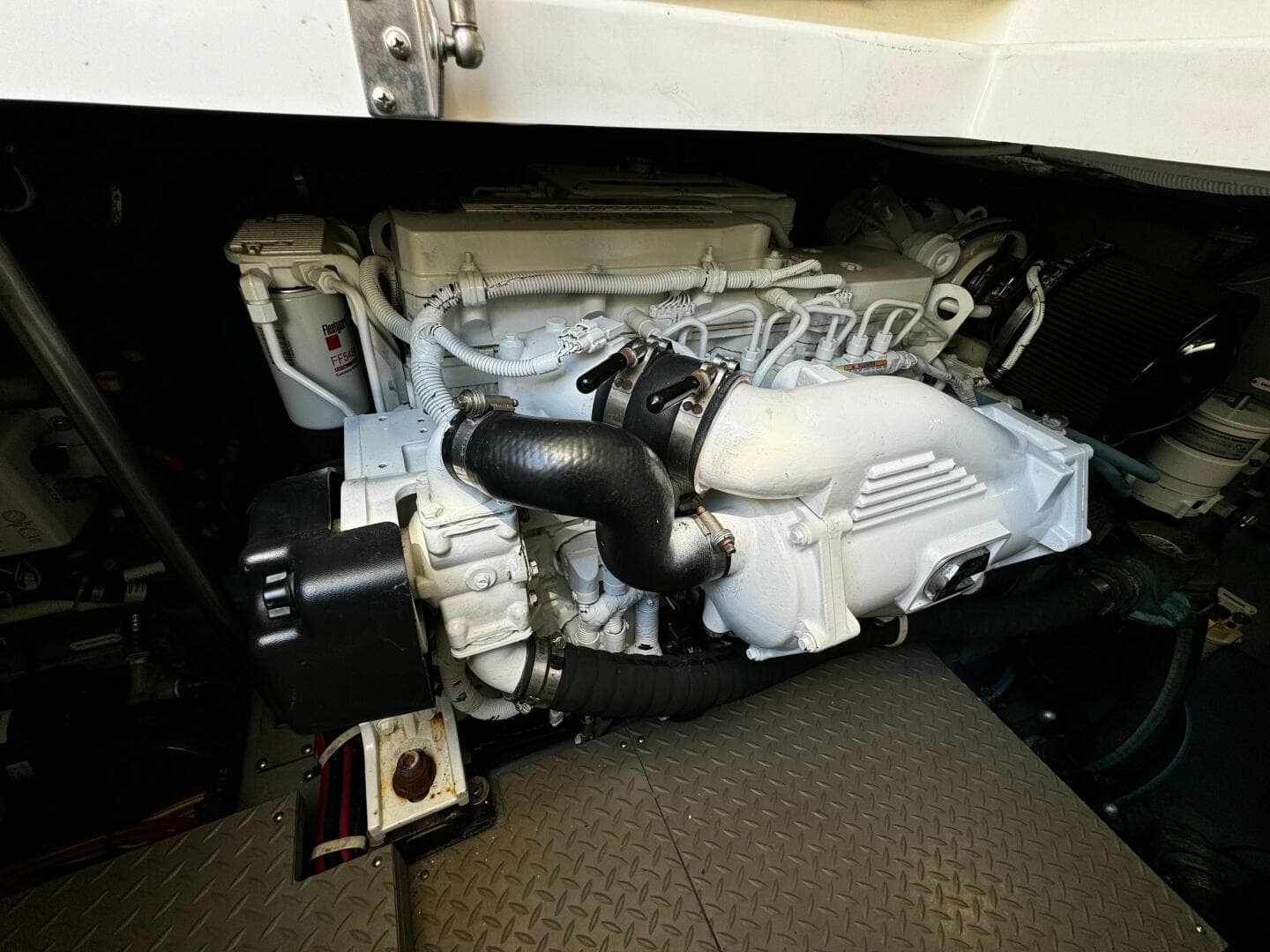 2017 Carver C40 — photo 35