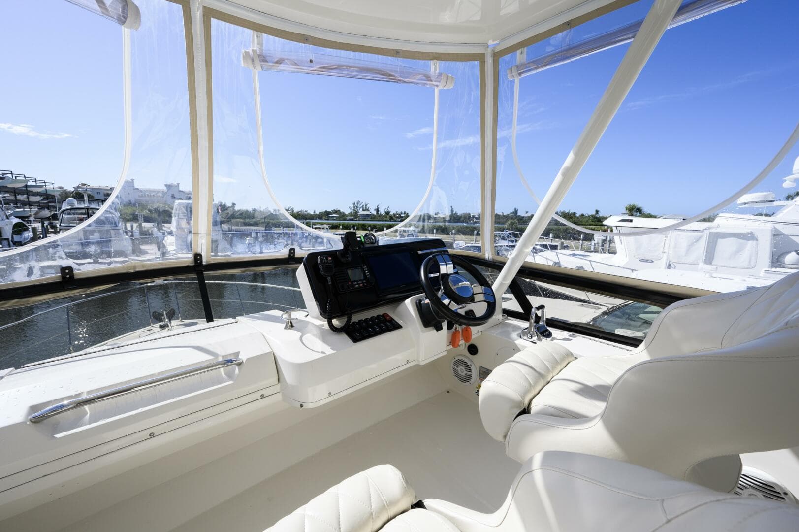 2017 Carver C40 — photo 18