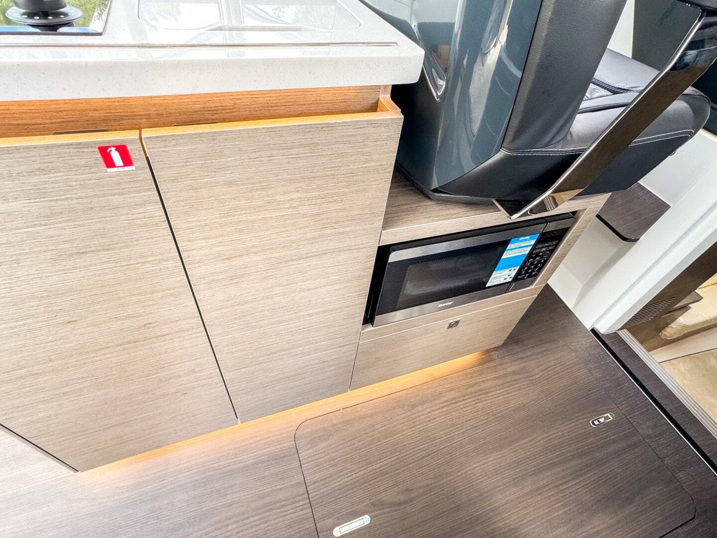 2025 Wellcraft 38 Explorer — photo 29