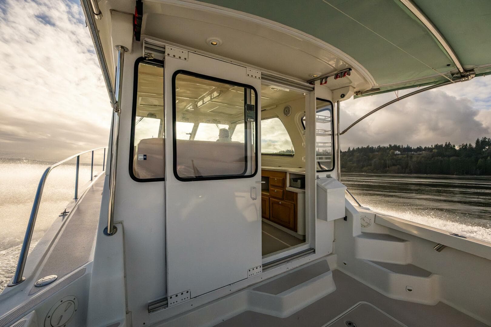 2008 Back Cove 33 — photo 8