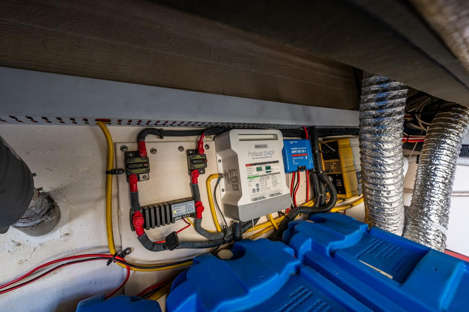 2008 Back Cove 33 — photo 30