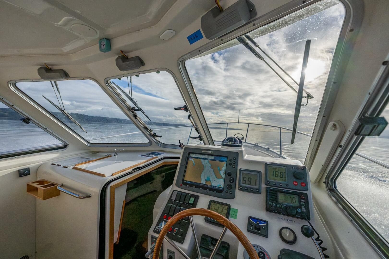 2008 Back Cove 33 — photo 16