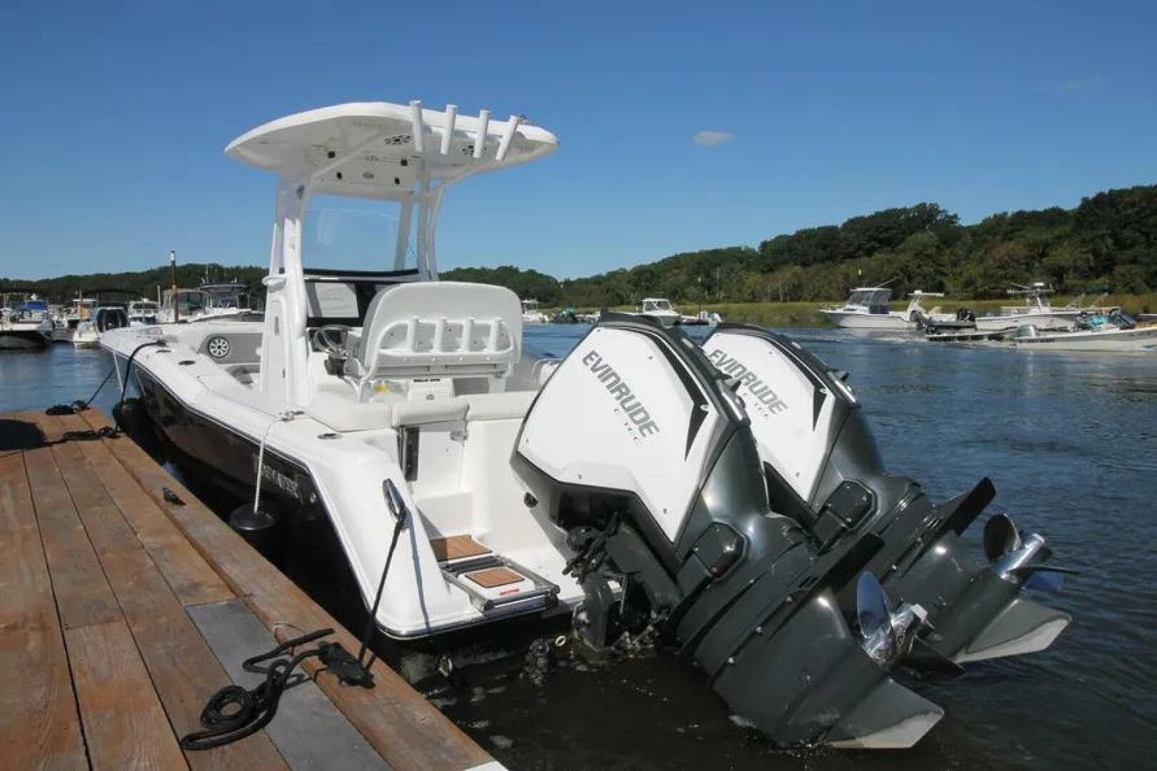 2018 Tidewater 252 LXF — photo 1