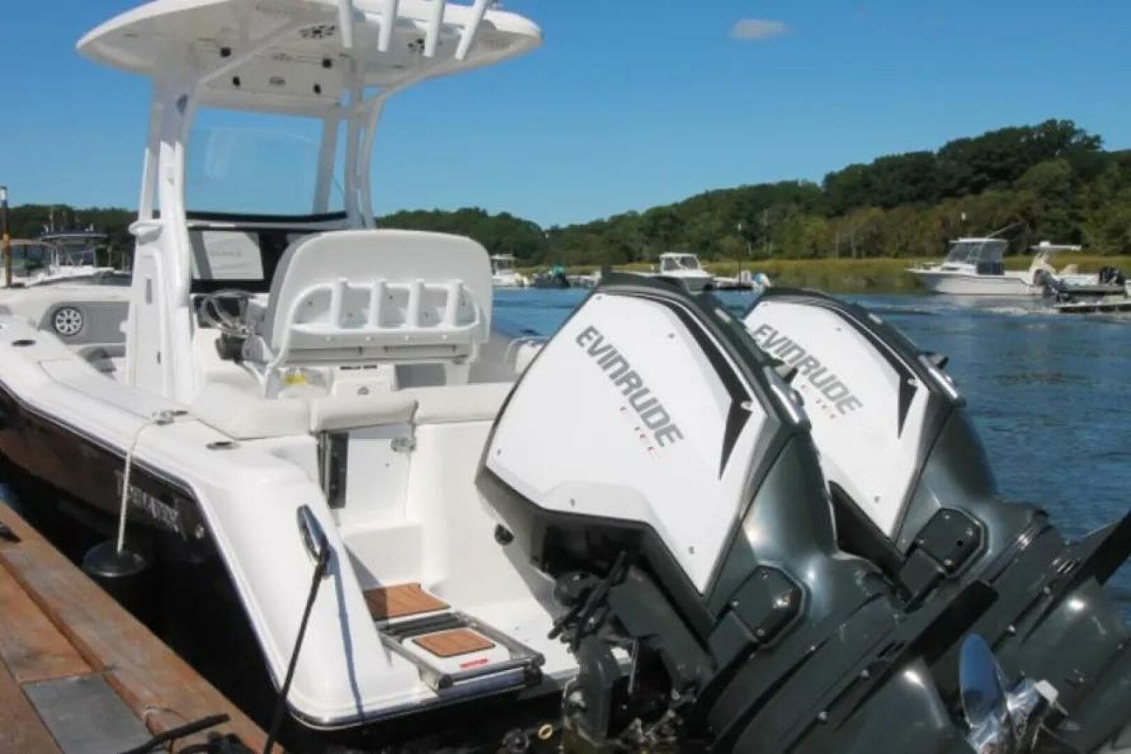 2018 Tidewater 252 LXF — photo 19