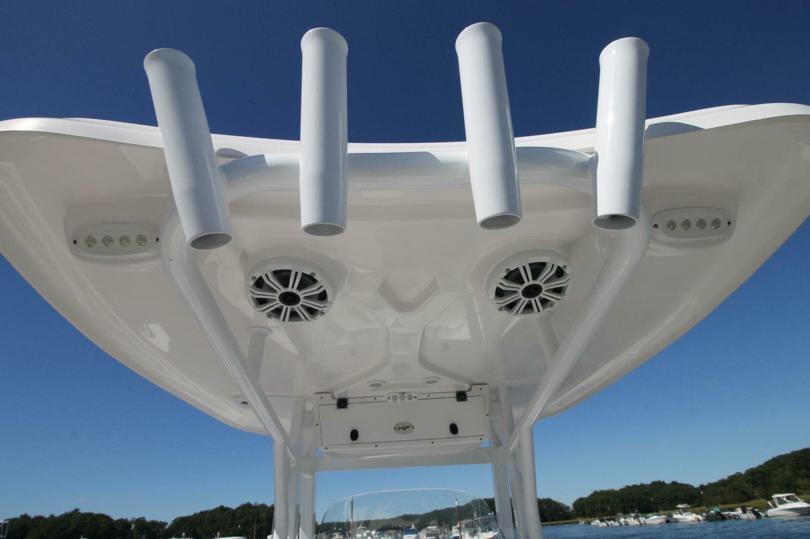 2018 Tidewater 252 LXF — photo 10