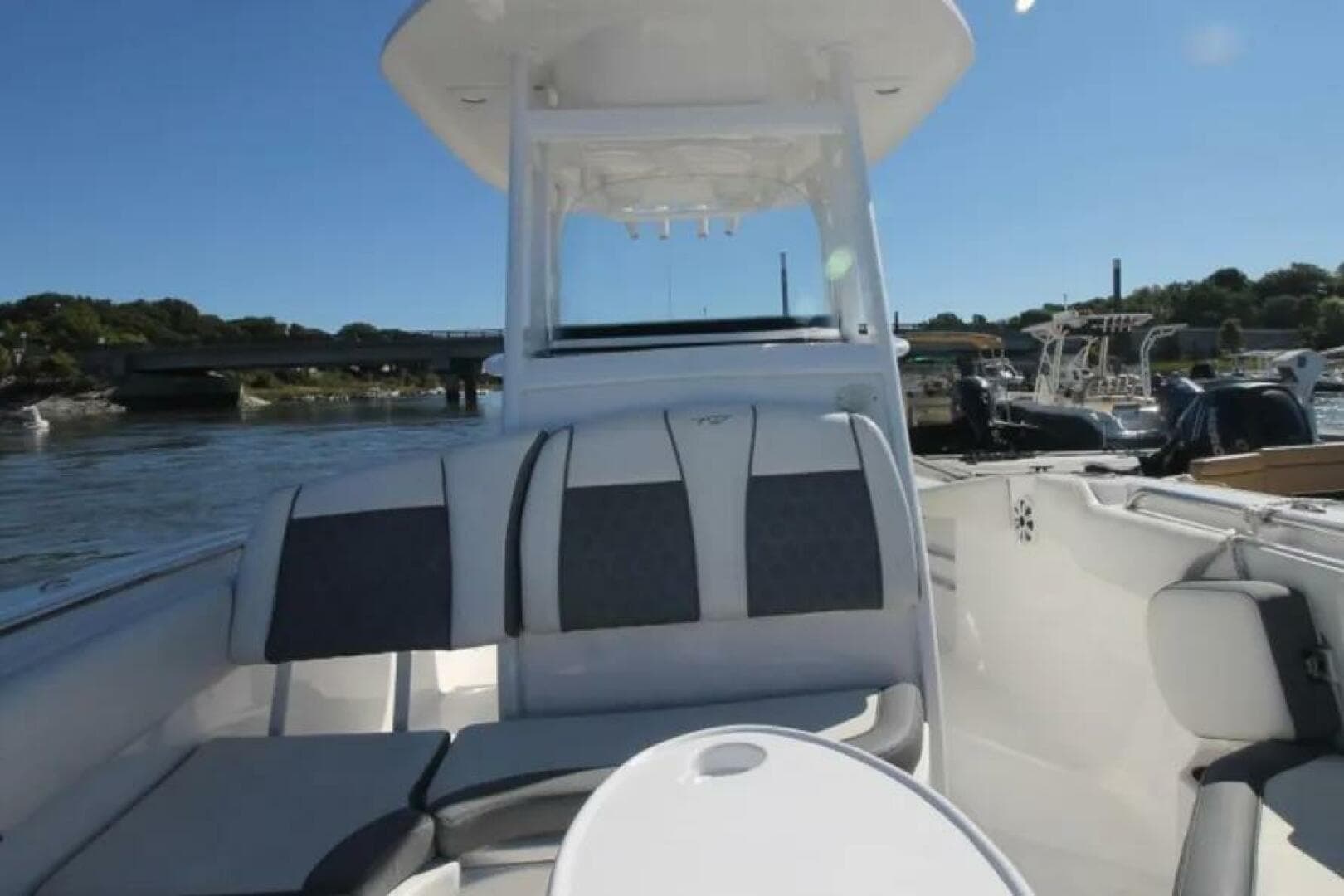 2018 Tidewater 252 LXF — photo 18