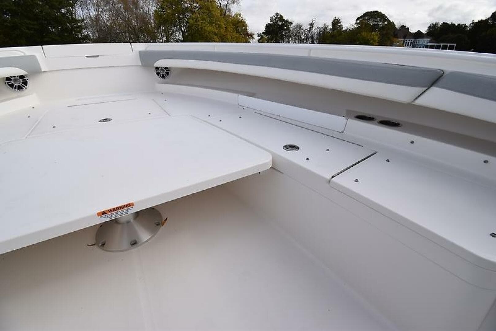 2021 Regulator 34 — photo 35