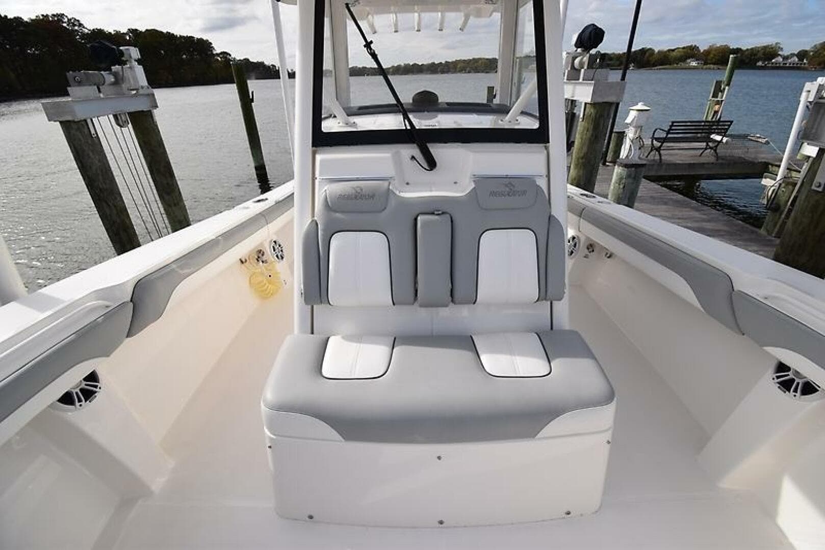 2021 Regulator 34 — photo 39