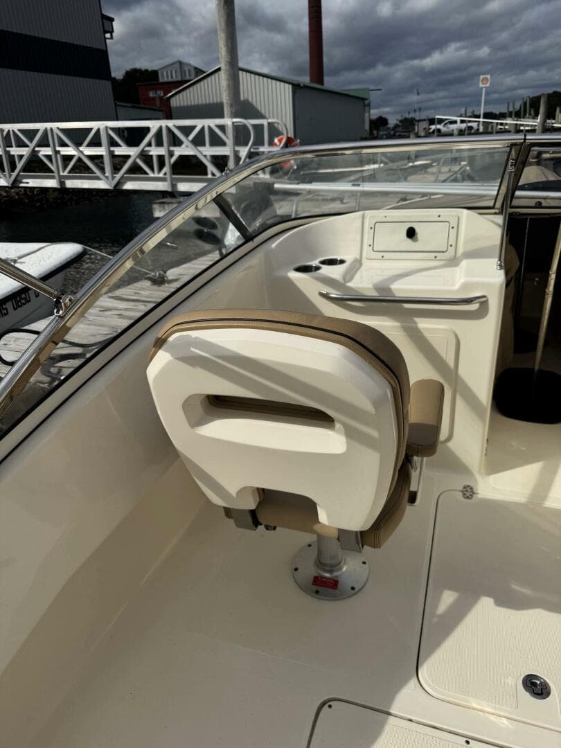 2018 Scout Dorado 210 — photo 27