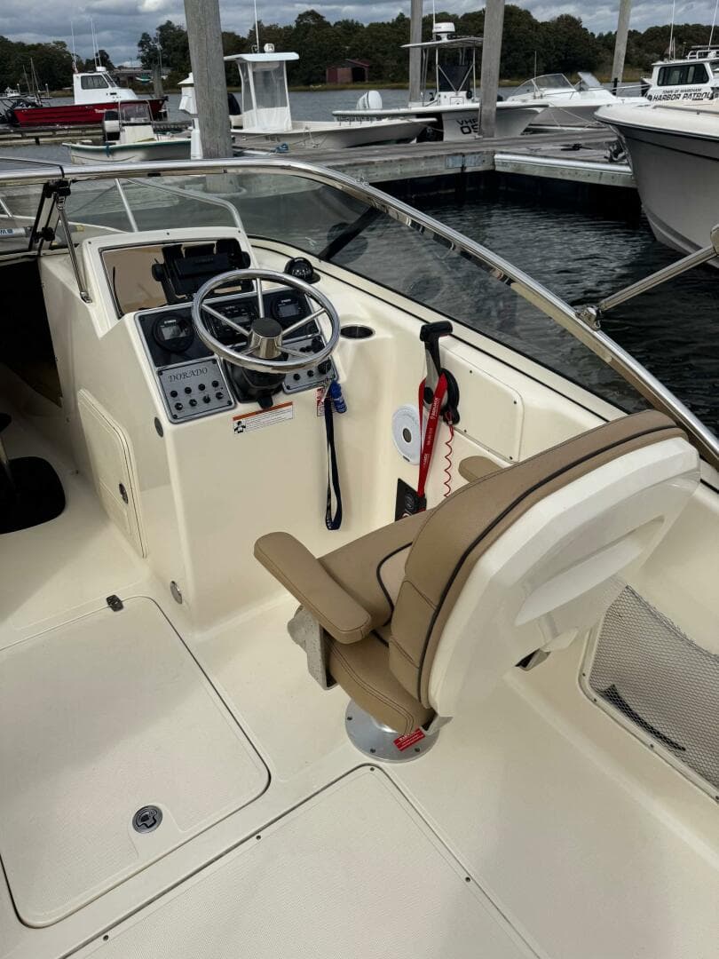 2018 Scout Dorado 210 — photo 32