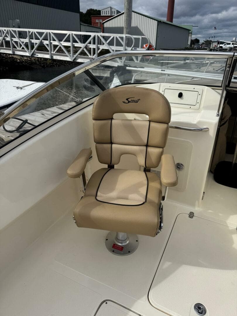 2018 Scout Dorado 210 — photo 28