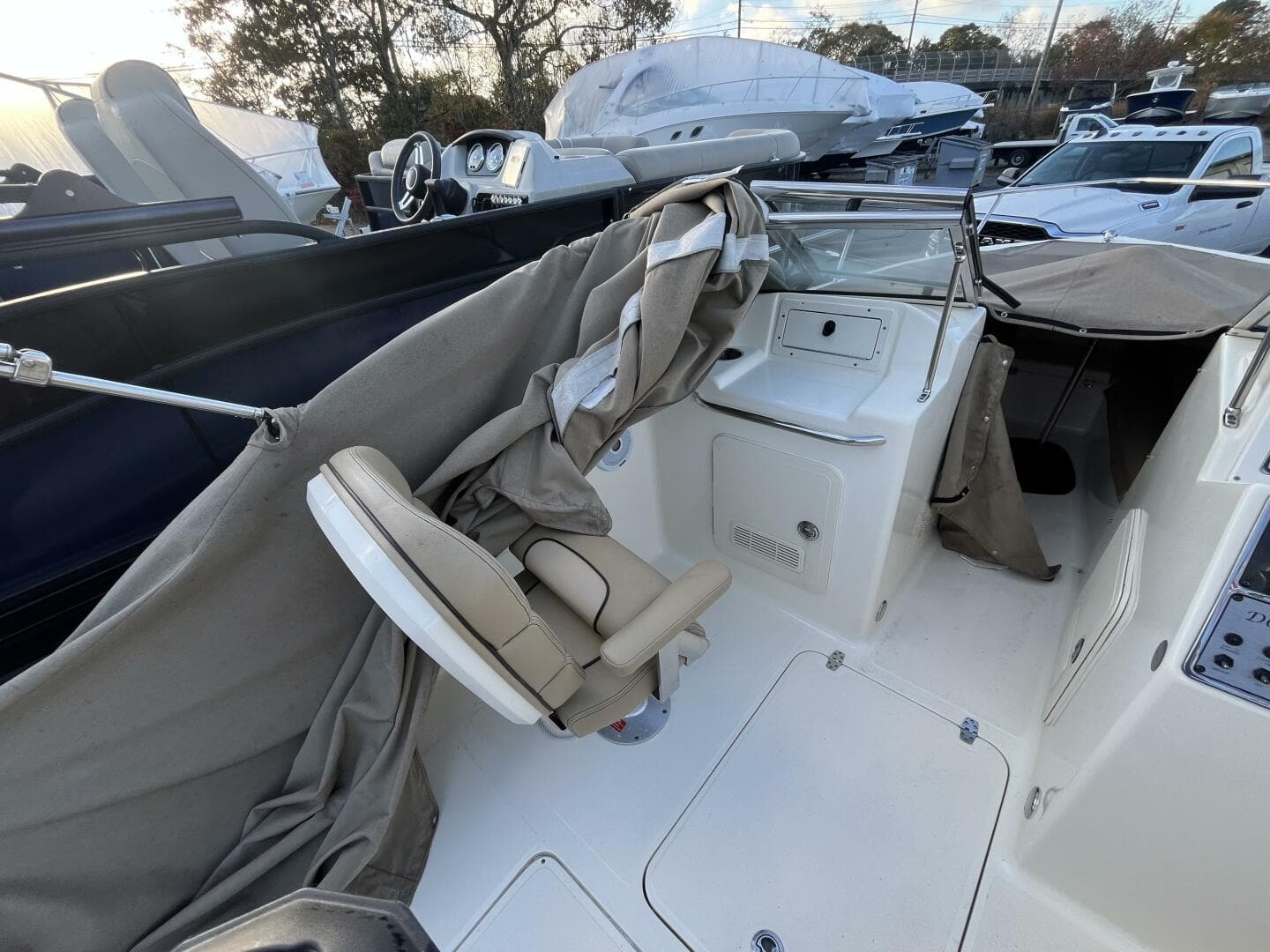2018 Scout Dorado 210 — photo 26