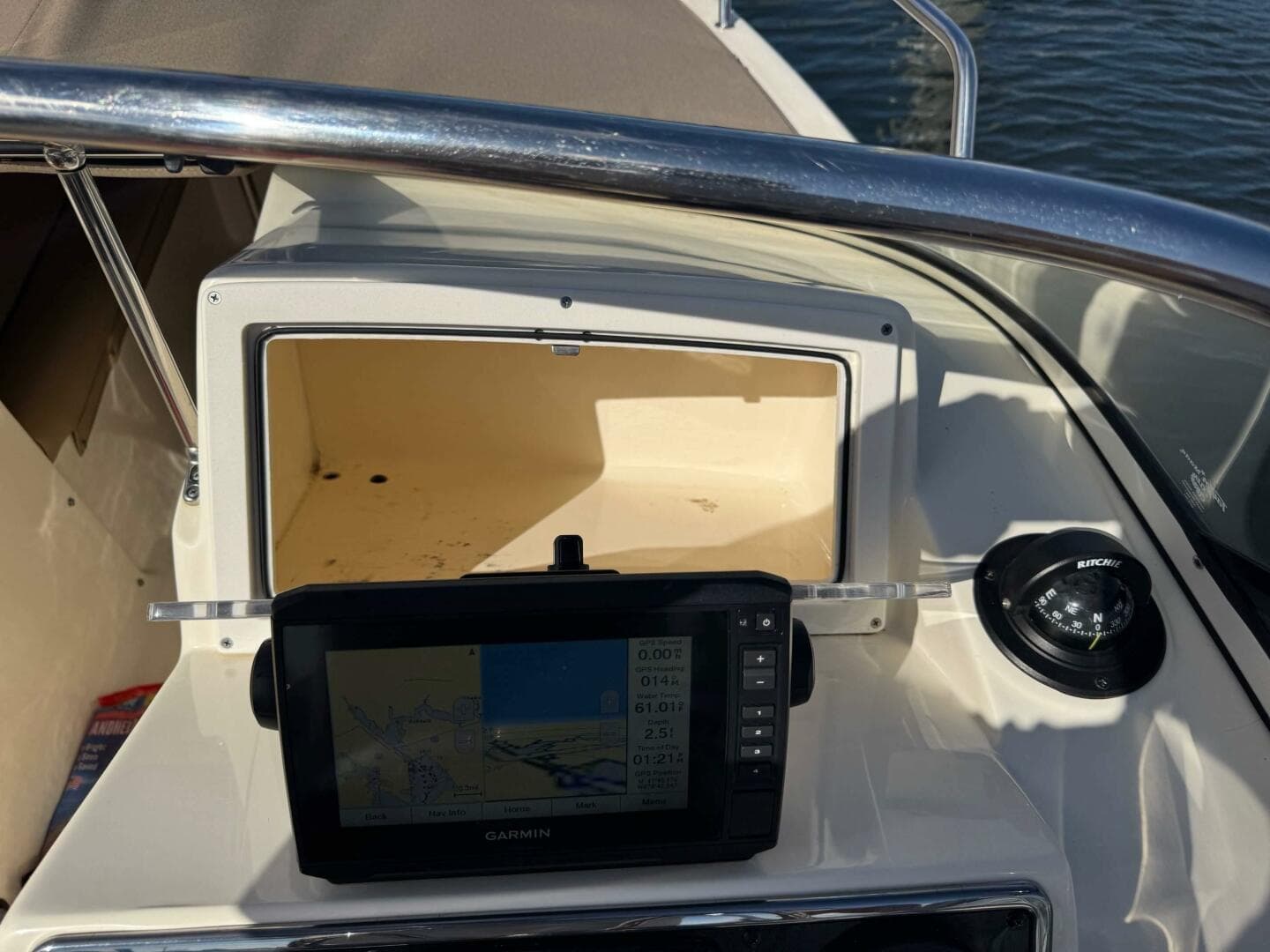 2018 Scout Dorado 210 — photo 39