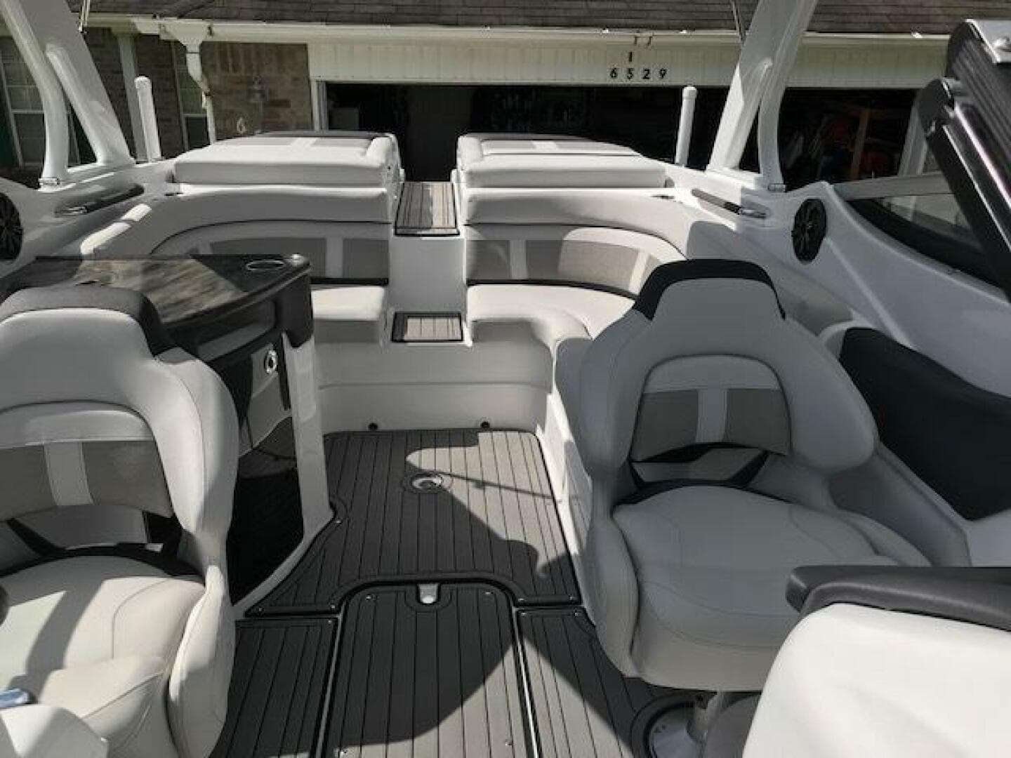 2018 Rinker Qx 29 — photo 16