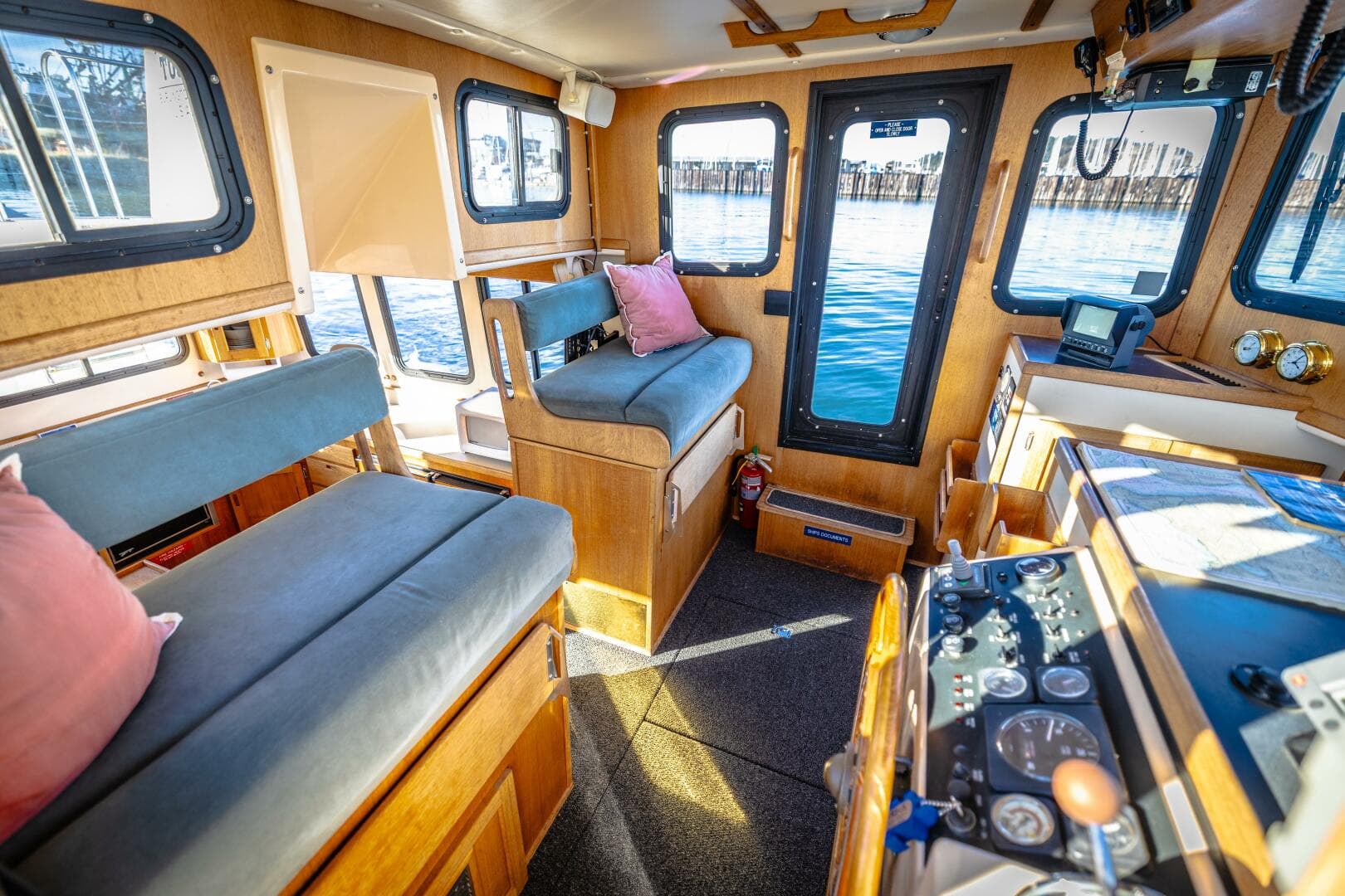 2002 Nordic Tugs 32 — photo 44