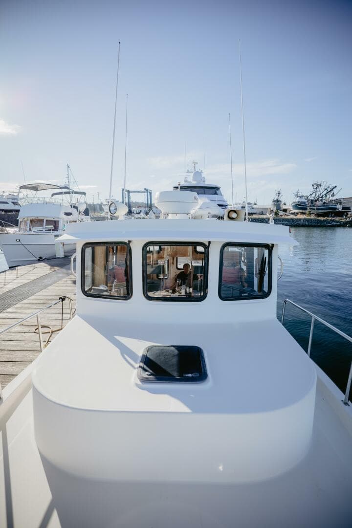 2002 Nordic Tugs 32 — photo 12