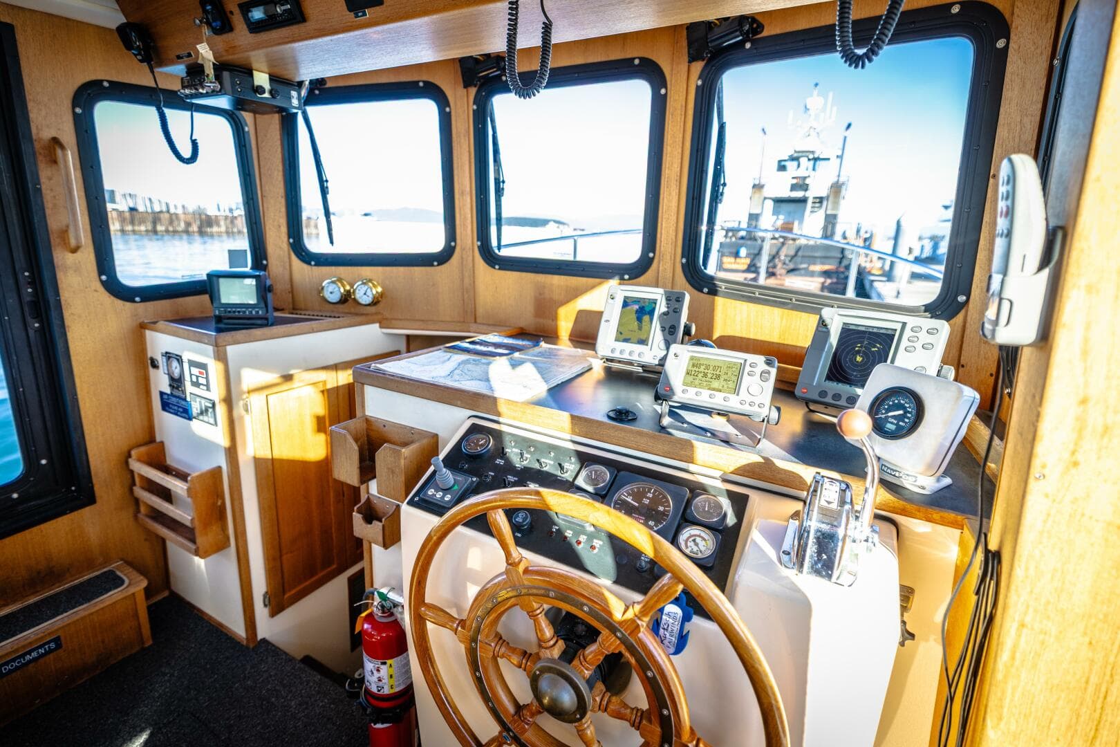 2002 Nordic Tugs 32 — photo 43