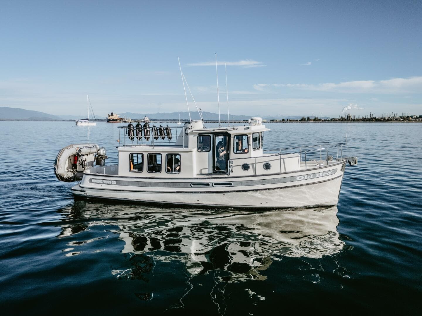 2002 Nordic Tugs 32 — photo 25