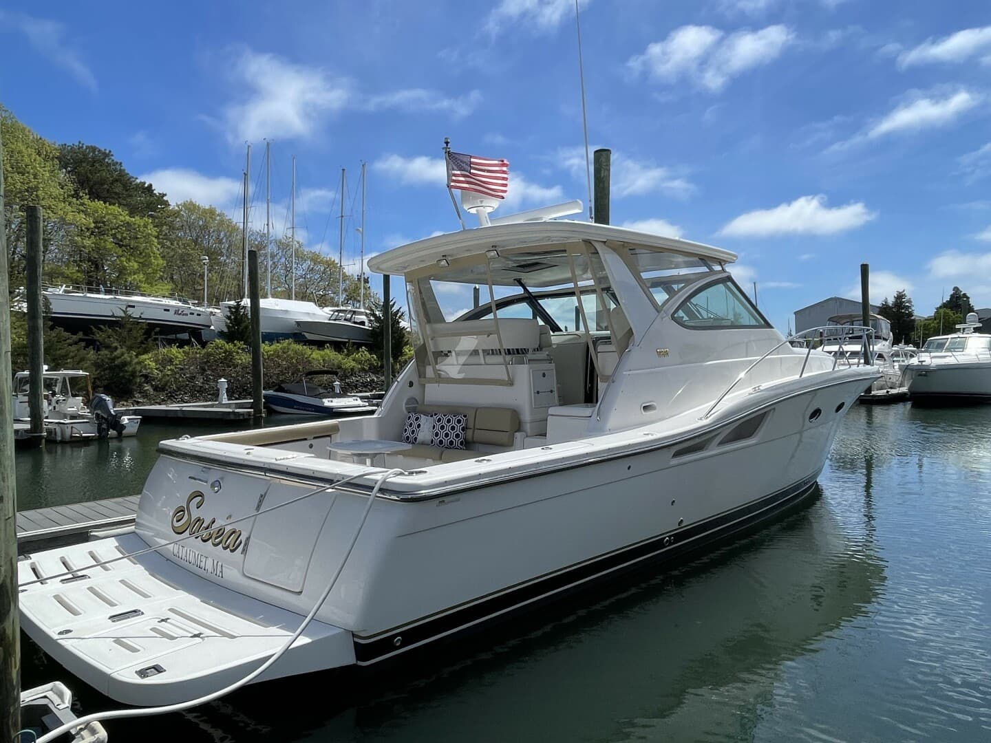2009 Tiara Yachts 4200 Open