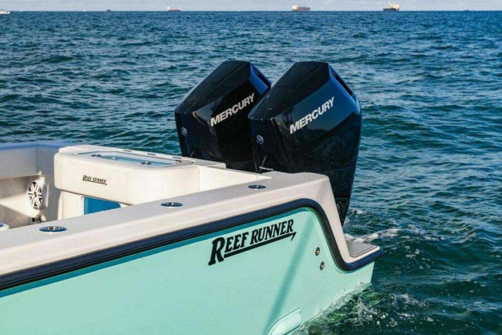 2026 Reef Runner 340 — photo 10