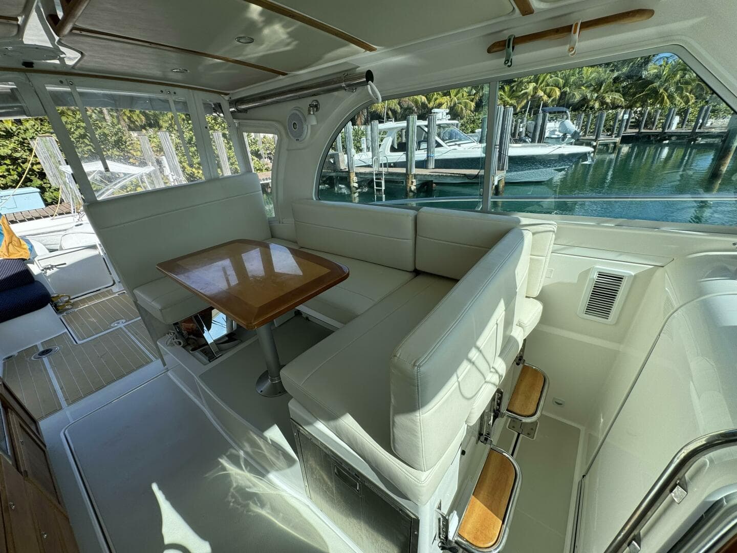 2020 Back Cove 34O — photo 18