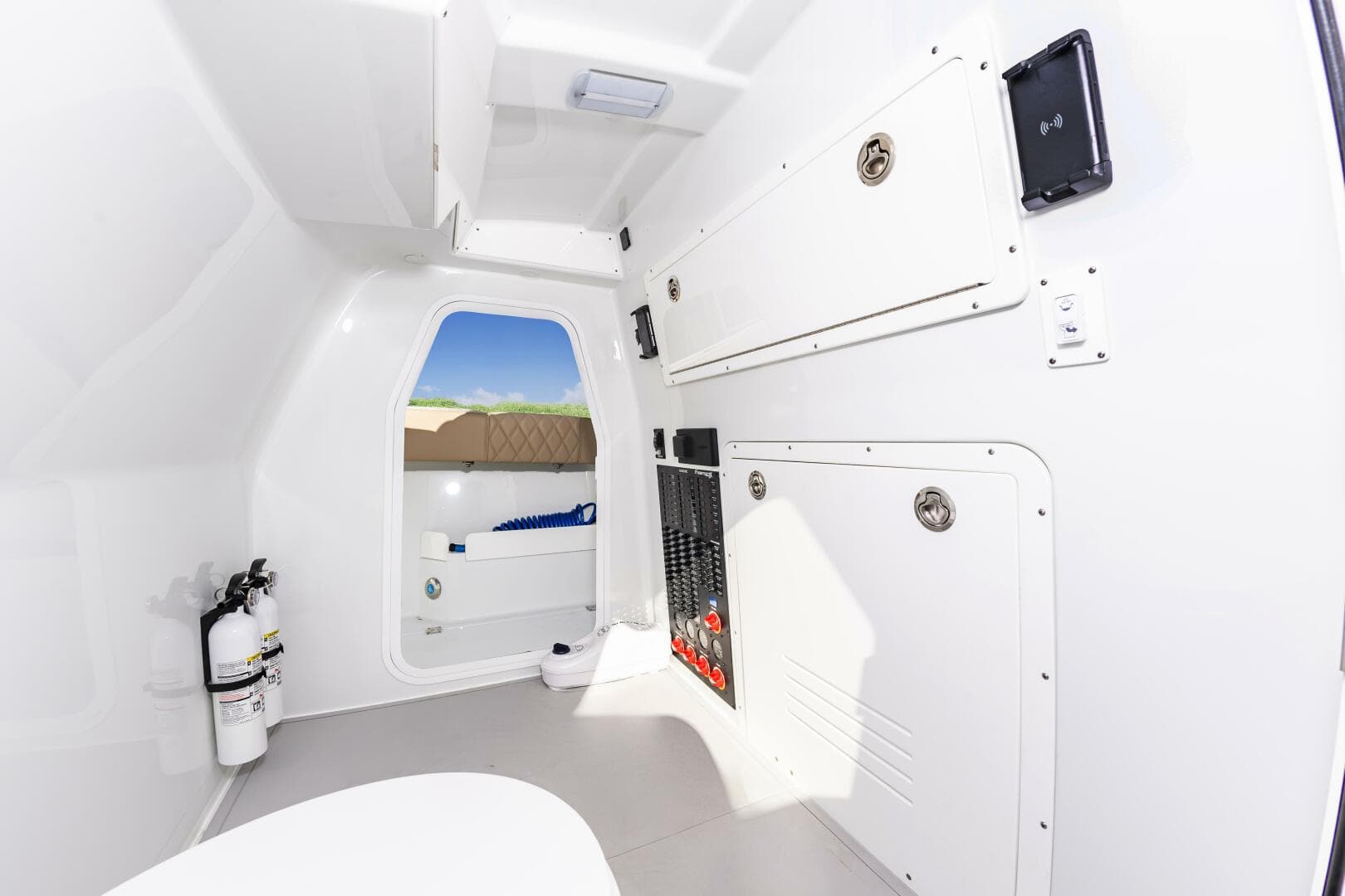 2025 Freeman 38 — photo 35