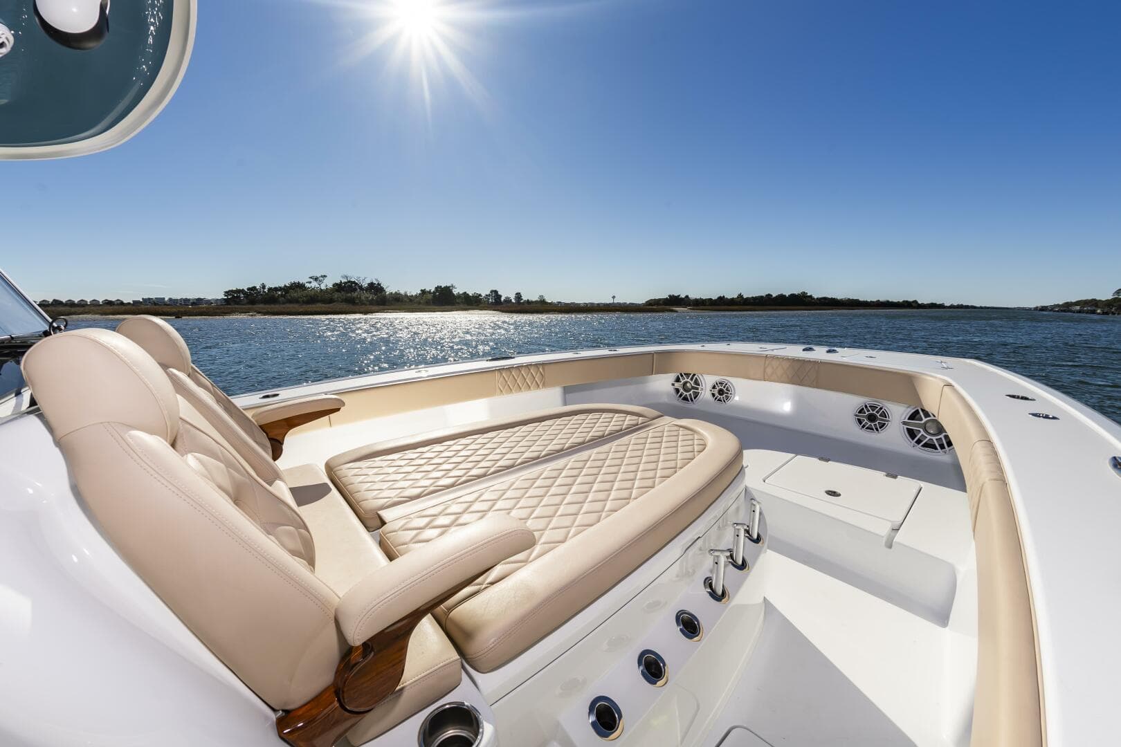 2025 Freeman 38 — photo 15