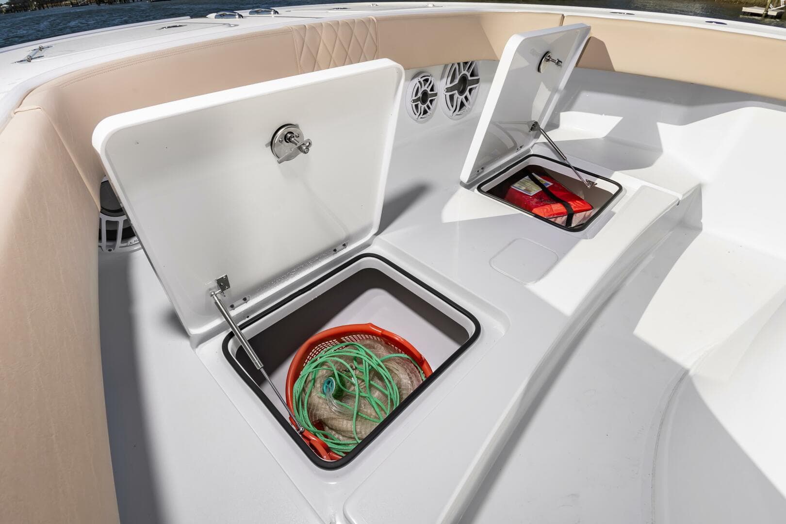 2025 Freeman 38 — photo 19