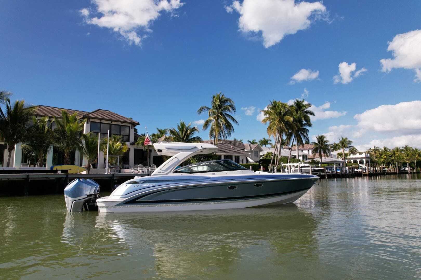 2023 Formula 330 Cbr