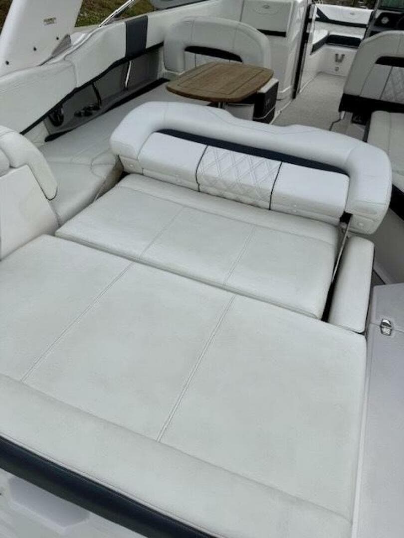 2021 Regal 26 Obx — photo 23